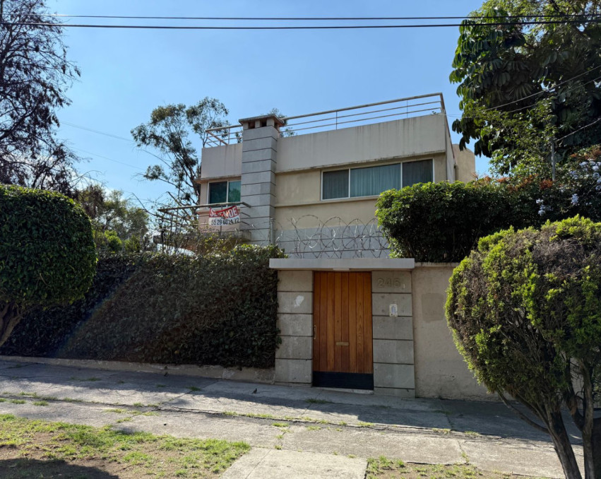 Residencia con Potencial Arquitectónico